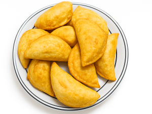 Potato & Cheddar Perogies (8pc) 